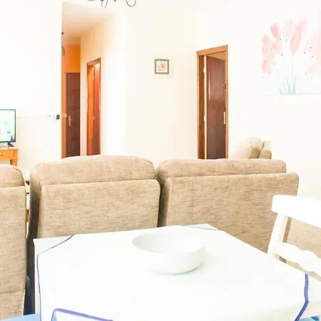 Residencial El Amparo Διαμέρισμα *